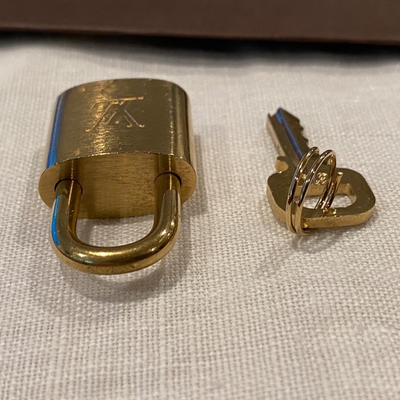 Louis Vuitton Brass Lock and Key - Picture 13 of 15
